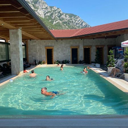 Panorama Rooms Hotel Near The Old Bazaar Krujë Екстериор снимка
