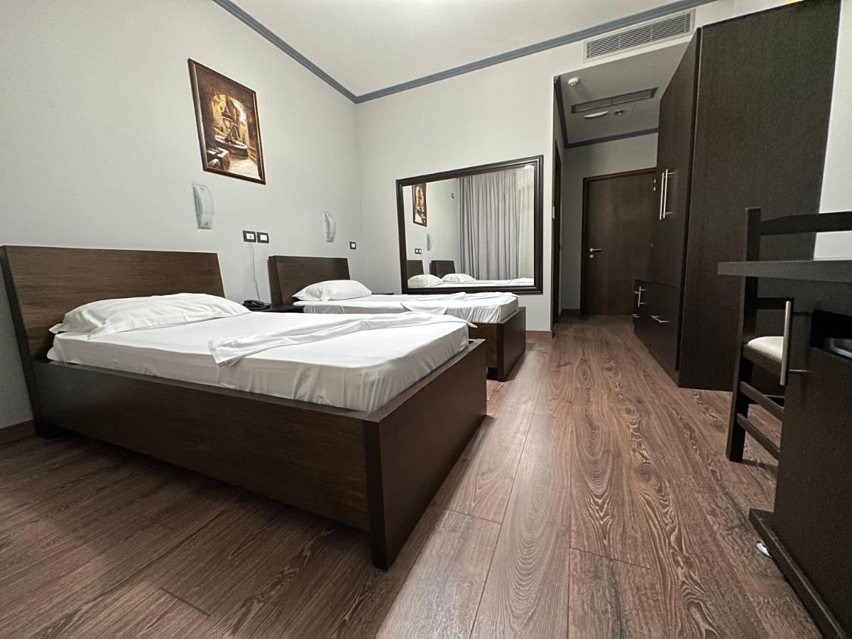 Panorama Rooms Hotel Near The Old Bazaar Krujë Екстериор снимка