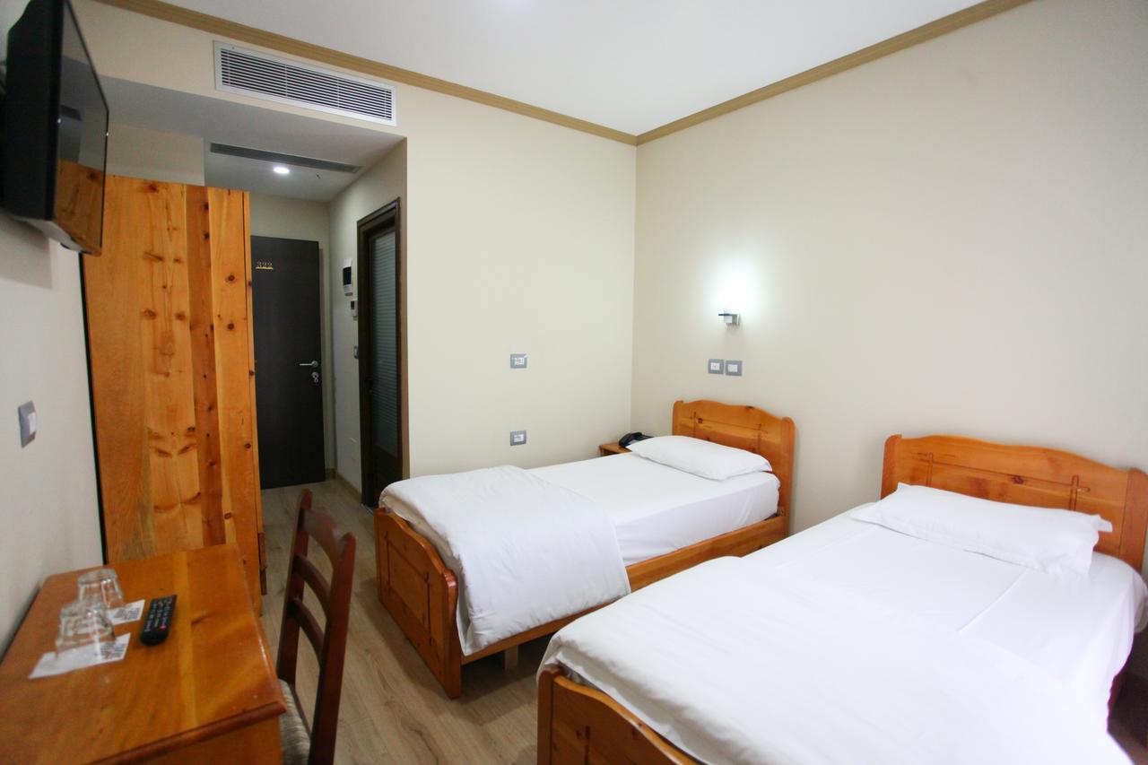 Panorama Rooms Hotel Near The Old Bazaar Krujë Екстериор снимка